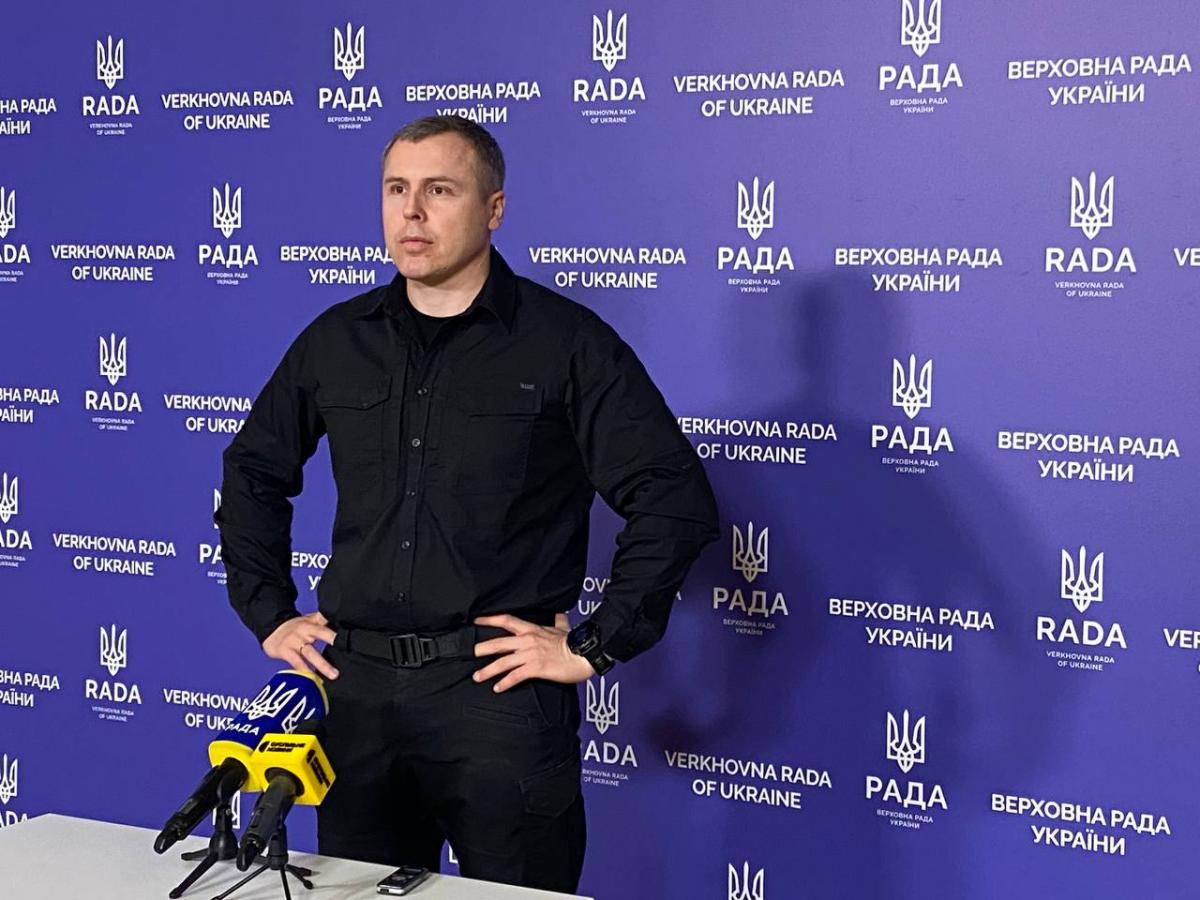 La situazione critica a Pokrovsk e Konstantinovka: impatto sulla strategia militare di Putin e conseguenze per la regione