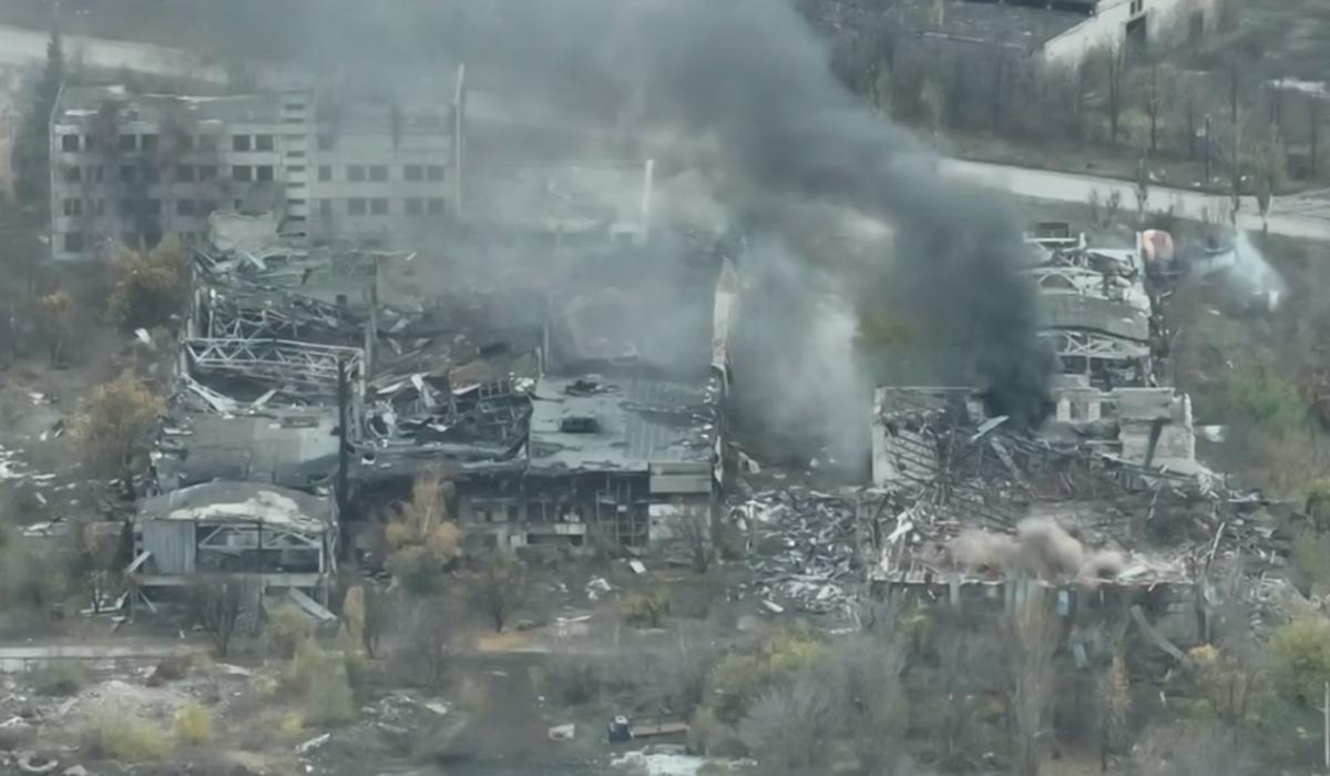 Situazione critica a Pokrovsk: possibili conseguenze di un accerchiamento della città