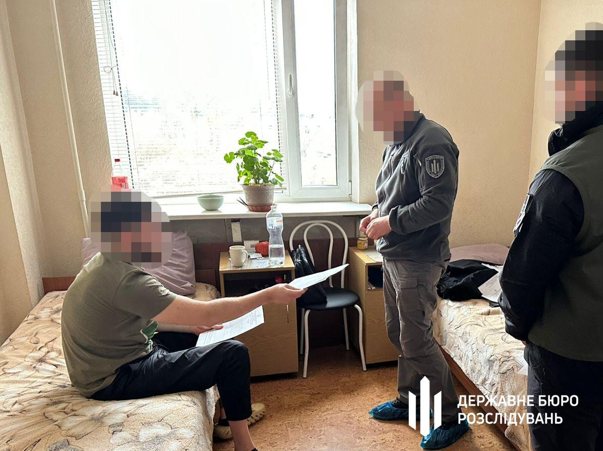 ДБР оголосила підозру командиру батальйону, який зібрав військових на урочистість / фото - ДБР ДБР оголосила підозру командиру батальйону, який зібрав військових на урочистість / фото - ДБР