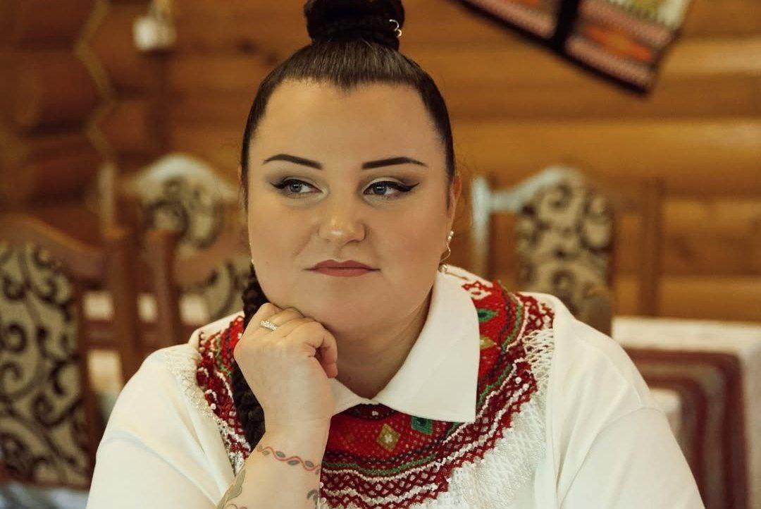 Alyona Alyona здивувала планами про завершення кар'єри та вагітність/ фото instagram.com/alyona.alyona.official