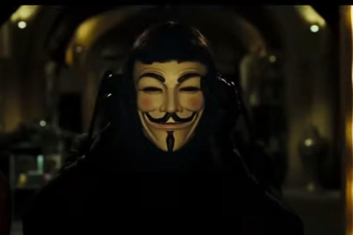 HBO lavora a una nuova serie TV basata sul fumetto "V per Vendetta": ecco cosa sappiamo finora