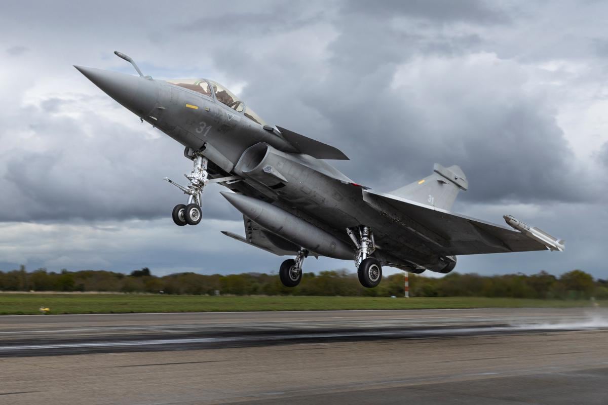 Навчання пілотів ЗСУ на винищувачах Rafale: аналітики оцінили, скільки часу це займе Навчання пілотів ЗСУ на винищувачах Rafale: аналітики оцінили, скільки часу це займе