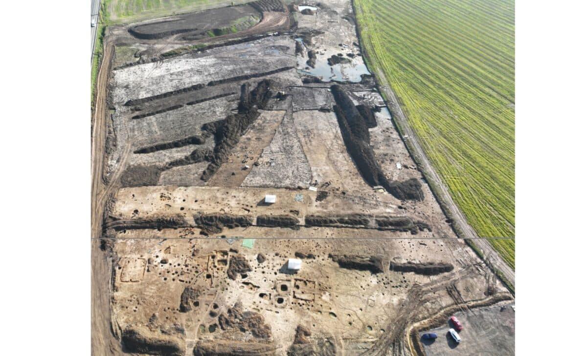 Scoperto un vasto insediamento celtico con tesori durante lavori autostradali