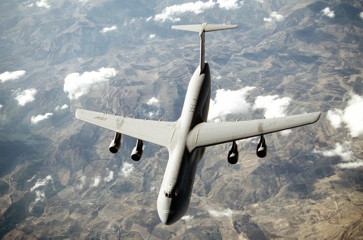 США планують тримати на службі літаки C-5 Galaxy до 2045 року / фото Вікіпедія США планують тримати на службі літаки C-5 Galaxy до 2045 року / фото Вікіпедія