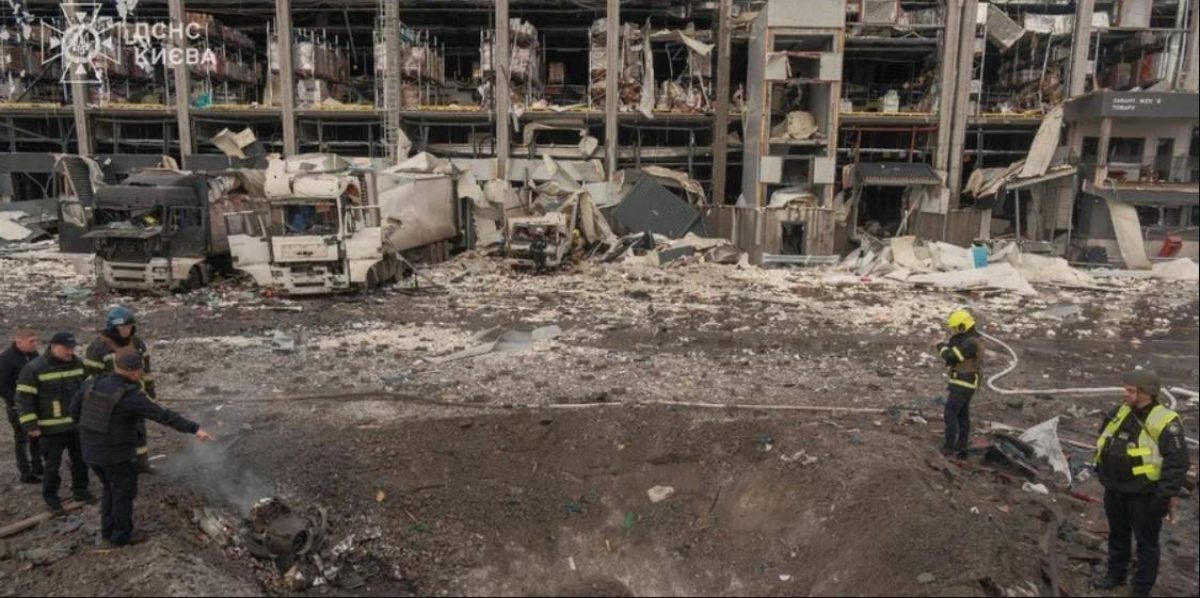 Russia distrugge centro logistico Novus, causano morti