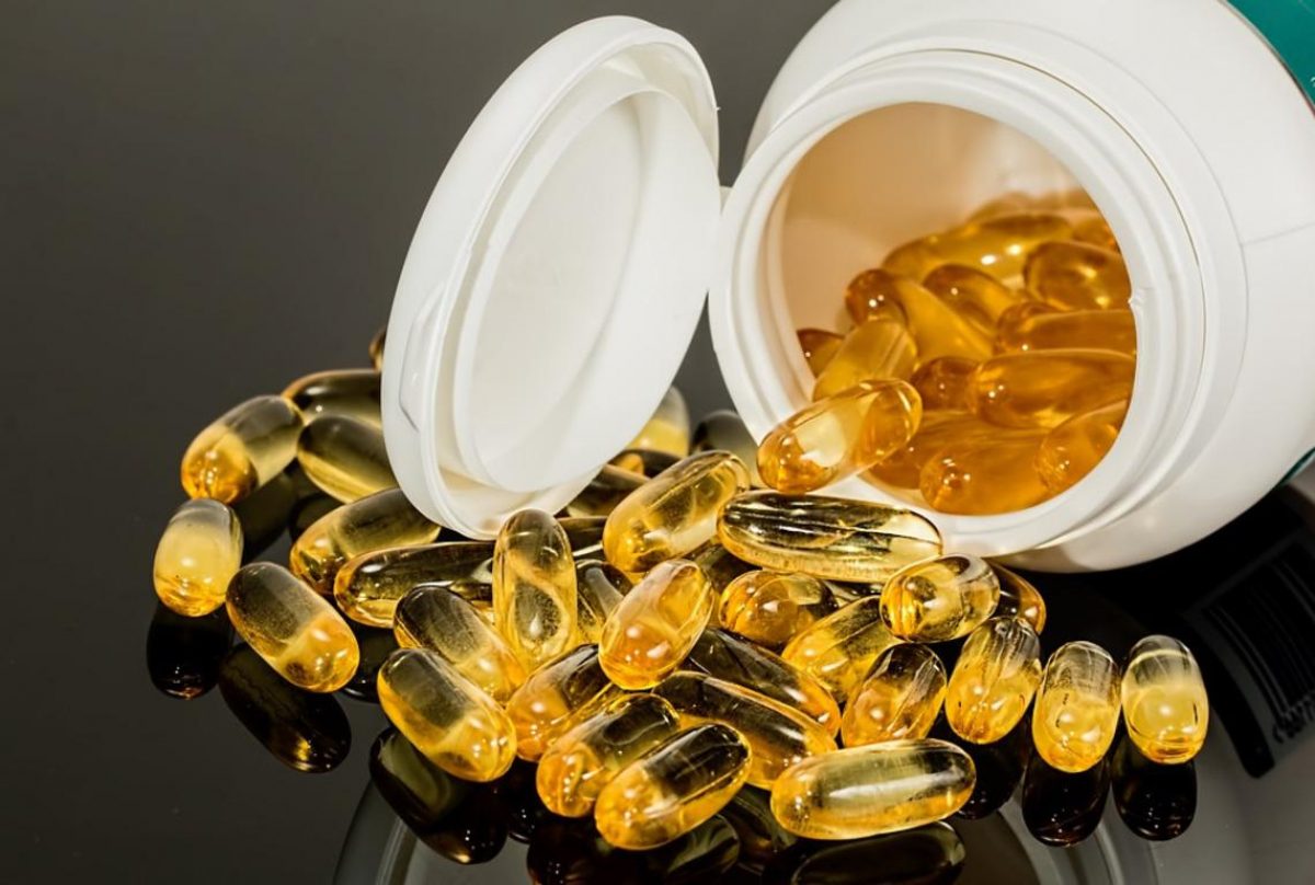 Quattro integratori da evitare quando si assume vitamina D