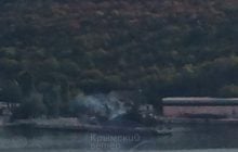 В Крыму пылал противолодочный корабль оккупантов (видео)
