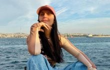 Джамала показала редкие фото с родителями, сестрой и племянницами