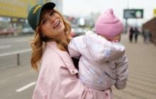 Анна Кошмал показала редкое фото с мужем и дочкой