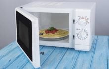 Как определить, пригодна ли стеклянная посуда для использования в микроволновке