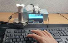 Умілець зміг запустити сервер Minecraft на розумній лампочці з AliExpress