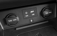 Що не можна підключати до прикурювача в машині