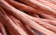 Медь набирает обороты на фоне падения доллара: сколько уже стоит металл