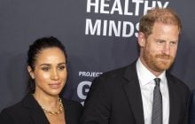 Чому Меган Маркл постійно змінює обручку: таємниці коштовності