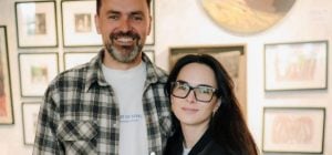 Жена Тимура Мирошниченко показалась сразу с четырьмя их детьми (фото)