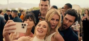 Netflix продовжив популярний серіал на третій сезон: що відомо