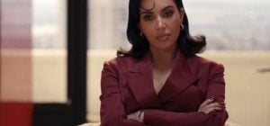 "У нее слишком большое эго": критики захейтили Ким Кардашьян из-за нового сериала