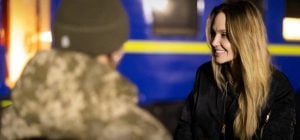 З'явилися нові фото Джолі на українському кордоні