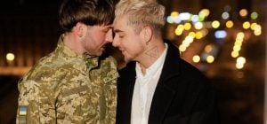 Меловин сообщил о помолвке с парнем и вызвал скандал в сети