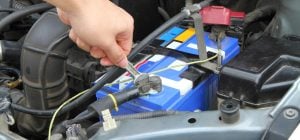 Что делать, если сел аккумулятор в машине: простые методы, как решить проблему