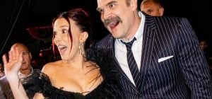 Звезда "Очень странных дел" призналась, правда ли 50-летний коллега травил ее на съемках