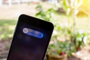 Експерти розповіли, чому важливо вимикати смартфон хоча б раз на тиждень