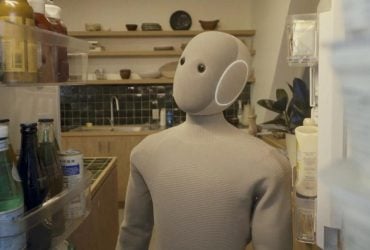 Виявилося, що розумний домашній робот за 20 тисяч доларів дистанційно керується людиною