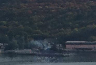 В Криму палав протичовновий корабель окупантів (відео)