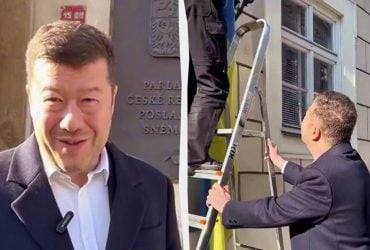 Новий спікер чеського парламенту відзначився скандальною витівкою щодо українського прапора (відео)