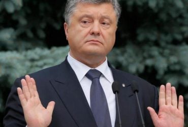Перед Днем Достоинства у Порошенко взялись оправдывать его пророссийское прошлое, - эксперт