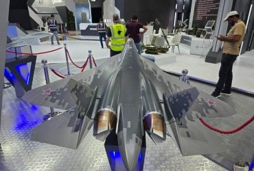 Росіяни показали, як виглядатиме модернізований Су-57 з пласкими соплами (фото)