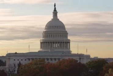 Файлы Эпштейна опубликуют: Палата представителей США проголосовала за это решение