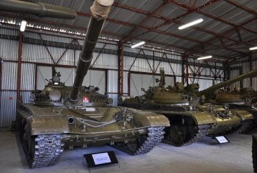 Це останні: РФ масово знімає з консервації найстаріші версії Т-72, - OSINT