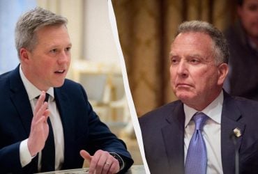 Трамп переклав переговори про мир в Україні на посланців: WP пояснило, у чому його мета