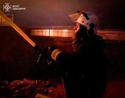 РФ атаковала Одессу и область: на объектах энергетической инфраструктуры вспыхнули пожары