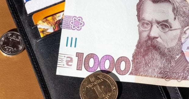 Уряд згортає "Нацкешбек": коли українцям припинять нараховувати гроші