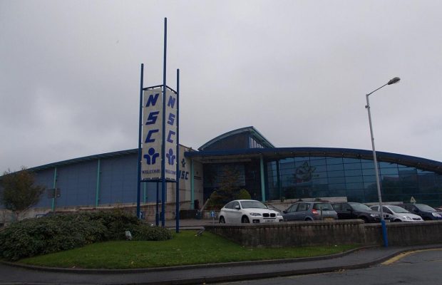 Недалеко від Великої Британії є мальовничий острів, на дорогах якого немає обмежень швидкості