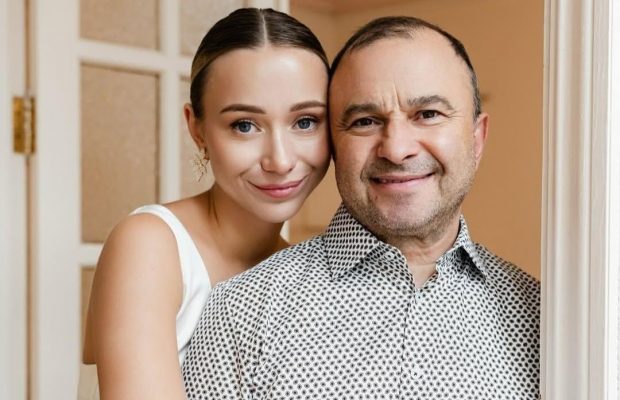 "Щось плутаю": Павлік ледь не осоромився під час привітання дружини з річницею (відео)