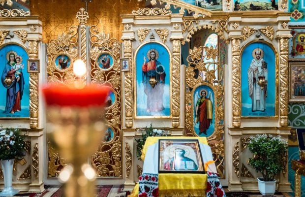 13 ноября: церковный праздник сегодня, что сделать на Златоуста, чтобы был богатый год