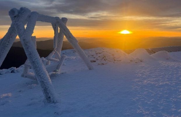 В Карпатах бушует шторм: туристов предупреждают об опасности