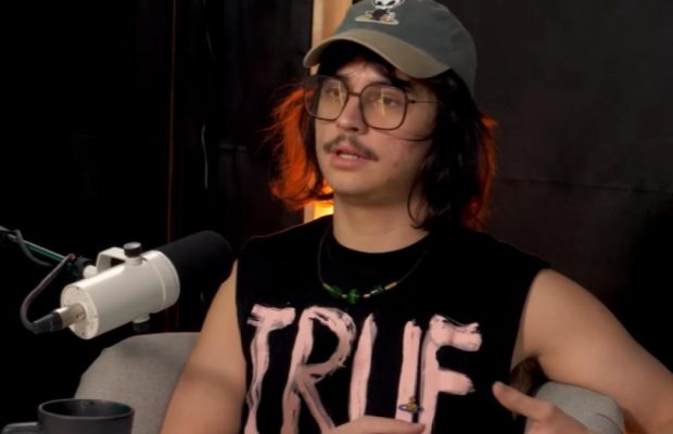 Популярний український співак анонсував повернення до України