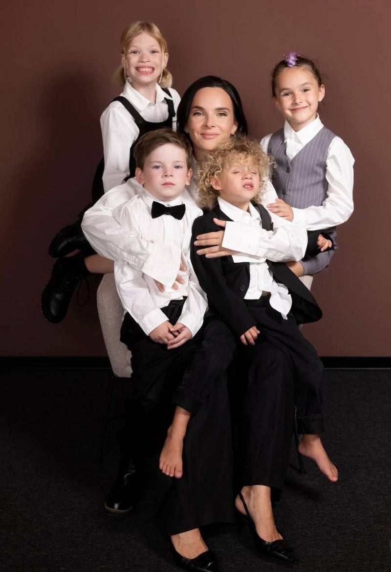 Жалаңаш Инна Мирошниченко