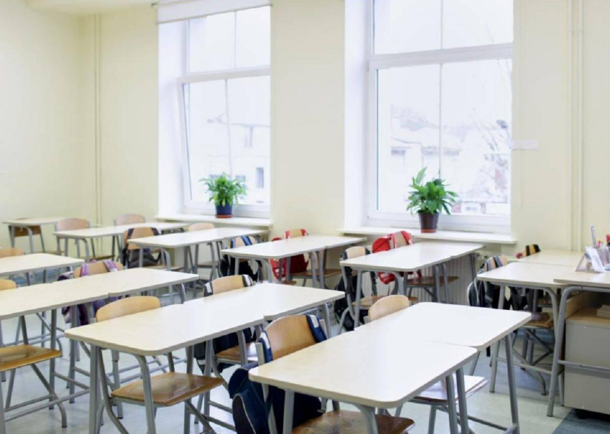 Після скандалу вчителька написала заяву про звільнення / фото ua.depositphotos.com Після скандалу вчителька написала заяву про звільнення / фото ua.depositphotos.com