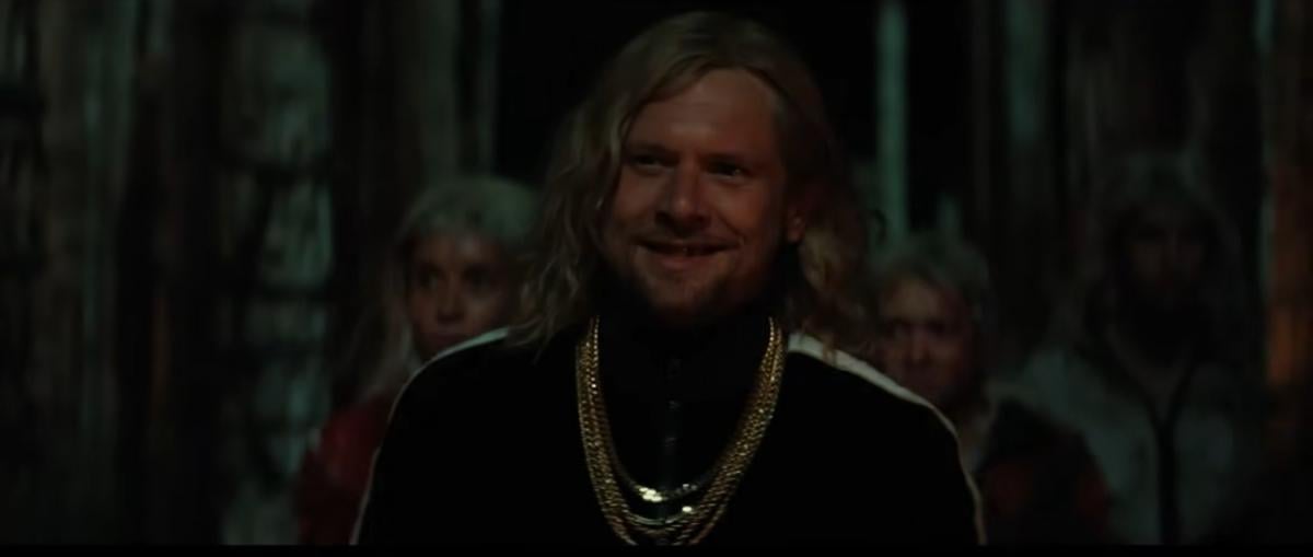 Кадр из фильма "28 лет спустя: Храм костей" / скриншот с YouTube Кадр из фильма "28 лет спустя: Храм костей" / скриншот с YouTube