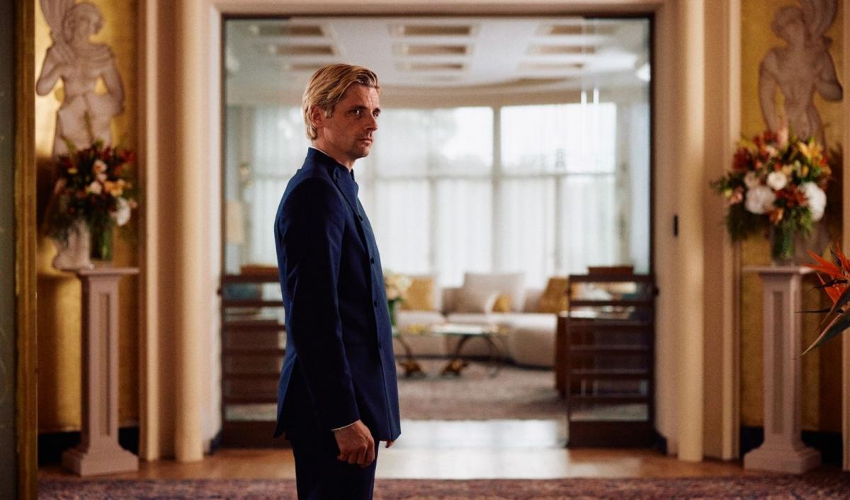 Кадр из фильма "Самая богатая женщина мира" / фото Green Light Films Кадр из фильма "Самая богатая женщина мира" / фото Green Light Films