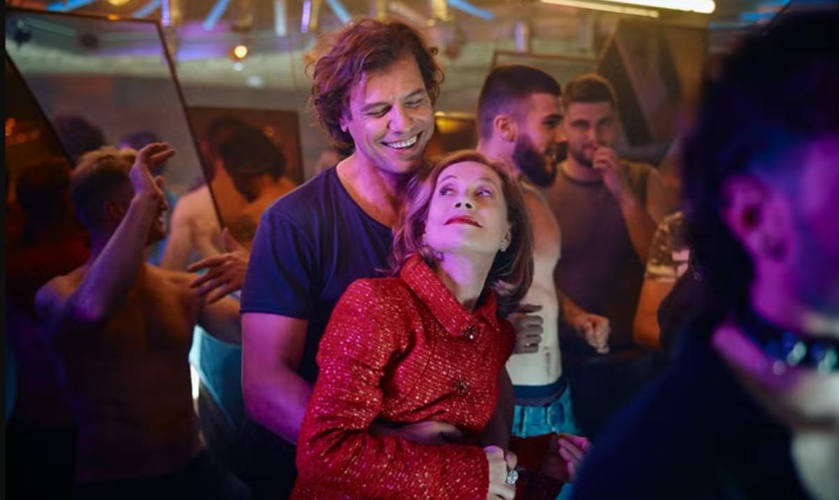 Кадр из фильма "Самая богатая женщина мира" / фото Green Light Films Кадр из фильма "Самая богатая женщина мира" / фото Green Light Films