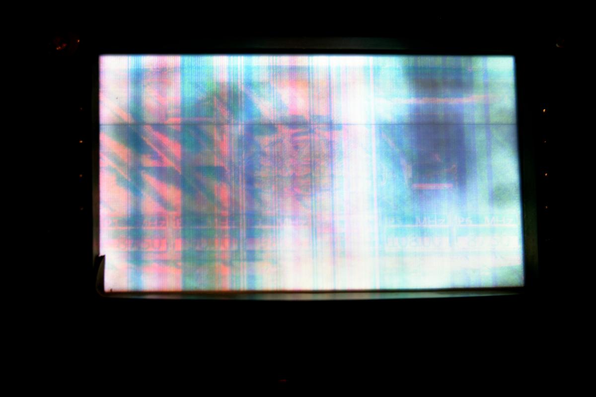 10 motivi per cui il televisore lampeggia e come risolverli