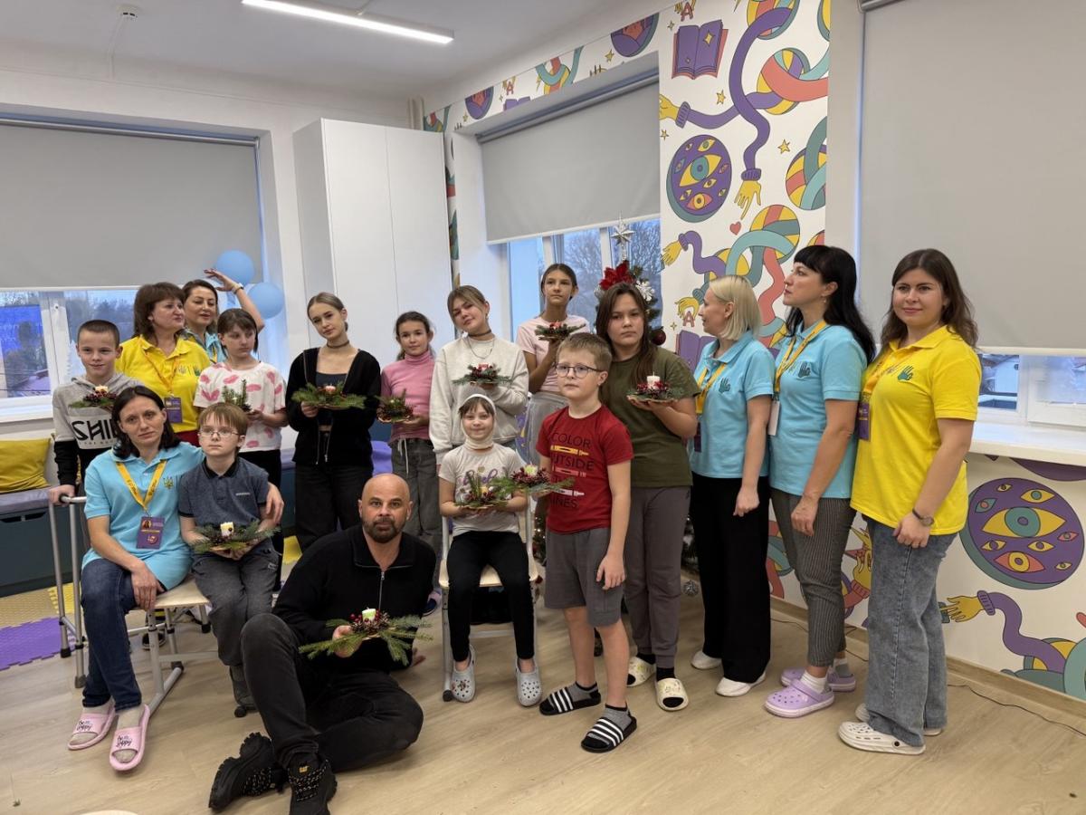 Благодійний вечір на 1+1 Україна: виручені кошти з етеру підуть на підтримку дітей зі 'Школи Супергероїв'