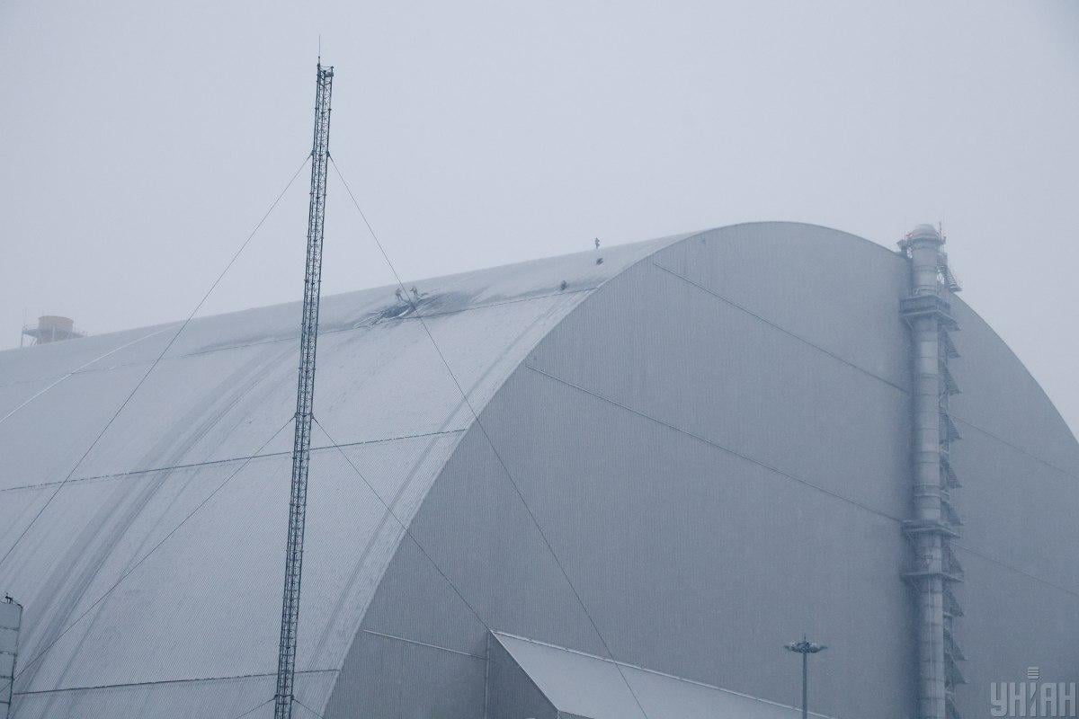Окупанти завдавали ударів і по критичних об’єктах українських АЕС. Зокрема, Чорнобильської АЕС / фото УНІАН. Окупанти завдавали ударів і по критичних об’єктах українських АЕС. Зокрема, Чорнобильської АЕС / фото УНІАН.