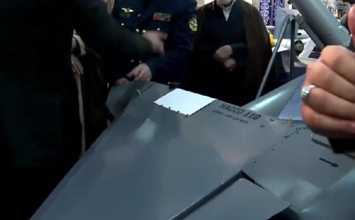 Iran dotato di nuovo dron Hadid‑110 per le forze armate